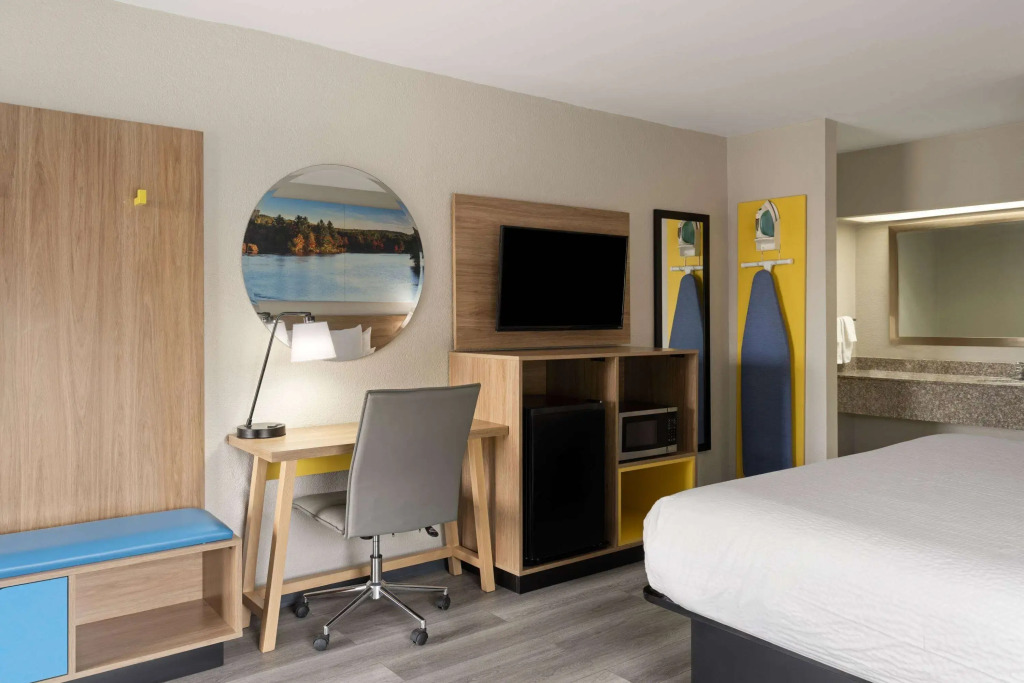 Days Inn by Wyndham Weldon Roanoke Rapids