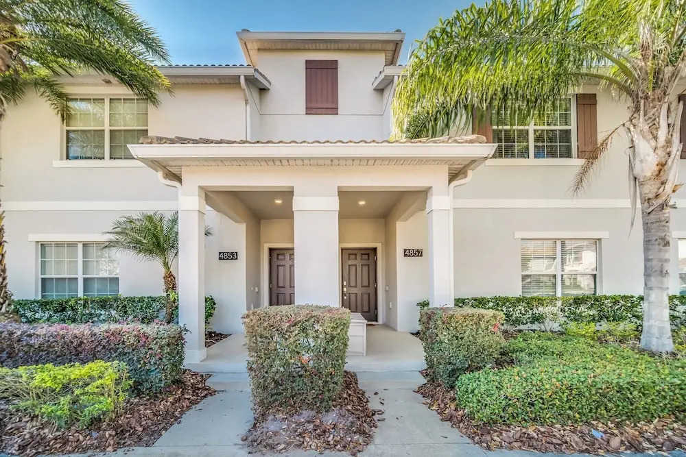 In the Heart of Kissimmee - Storey Lake Resort - 4bd/3ba Pool Townhome #4sl4857