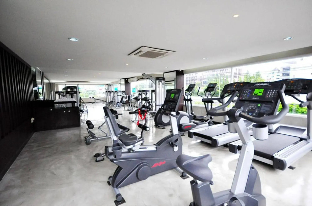 Parinda Hotel - near Benjakitti Park & Queen Sirikit National Convention Center
