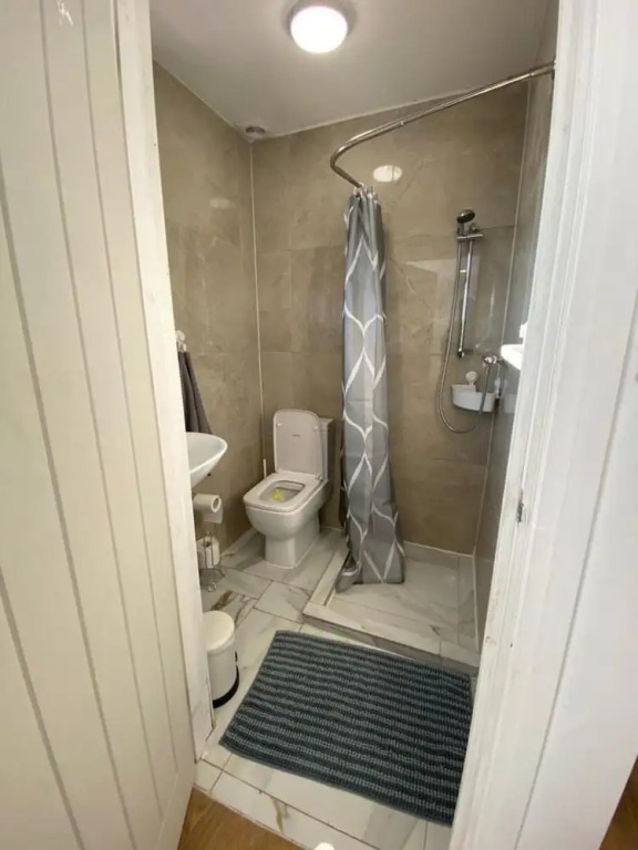 Comfortable Homely Studio Flat in Wembley