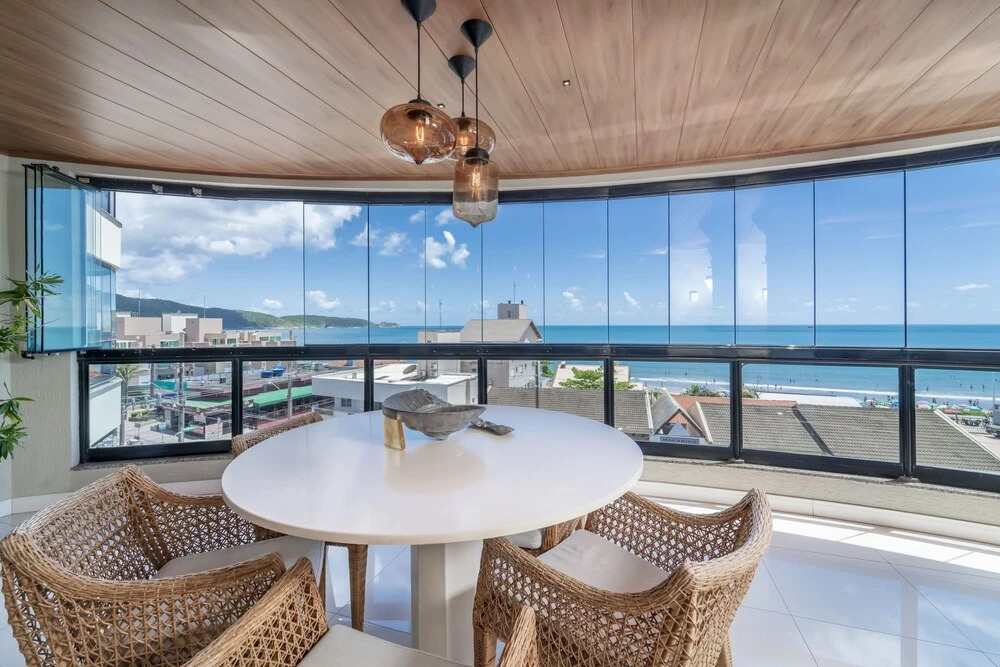 Lindo Apartamento p 08 pessoas em Bombas
