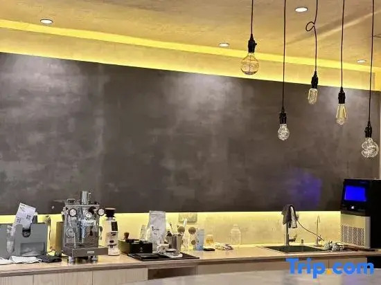 Tiantai Spring in the Wild Residence (Tiantai Mountain Great Waterfall Store)