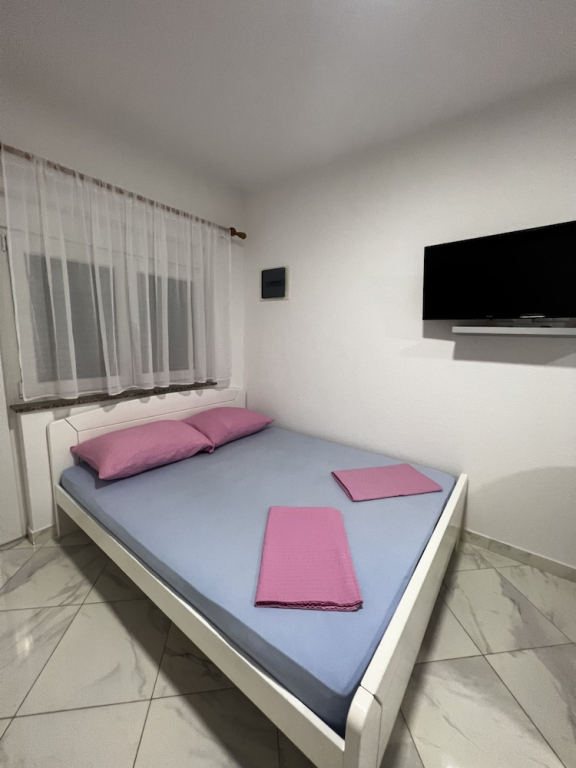 Apartment Lavaran 2 in Vir