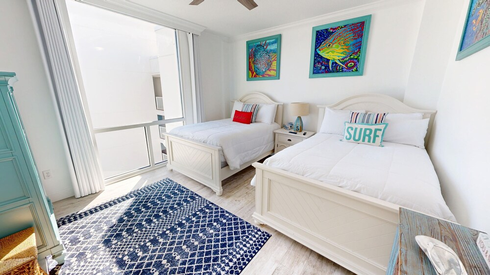 Shoreline Towers 1125 3 Bedroom Condo