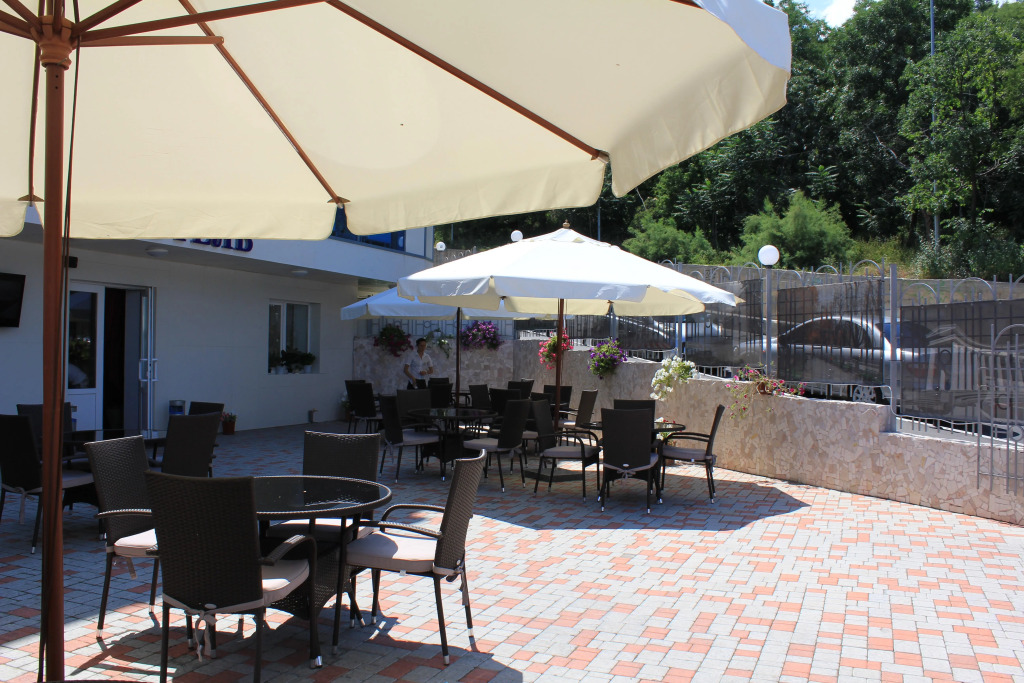 Chorne More Otrada