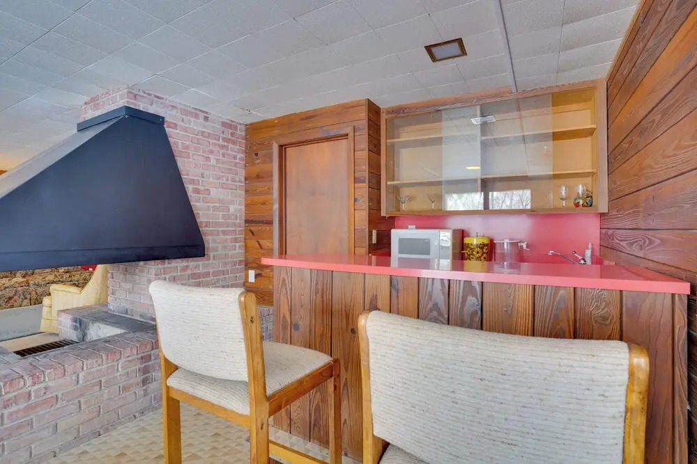 15 Mi to Downtown Minneapolis: Retreat on 5 Acres