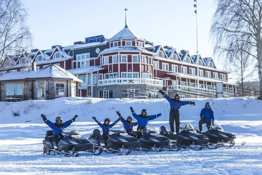 Grand Arctic Resort