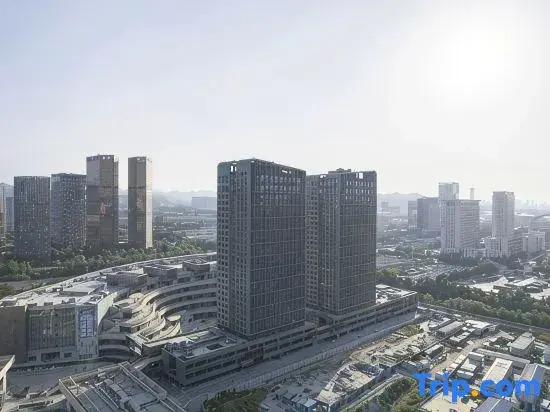 GELI Hotel (Jinan Rongchuang Wenlücheng Tangye)
