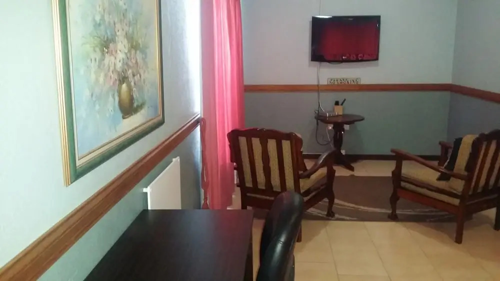 The Clubhouse Guesthouse