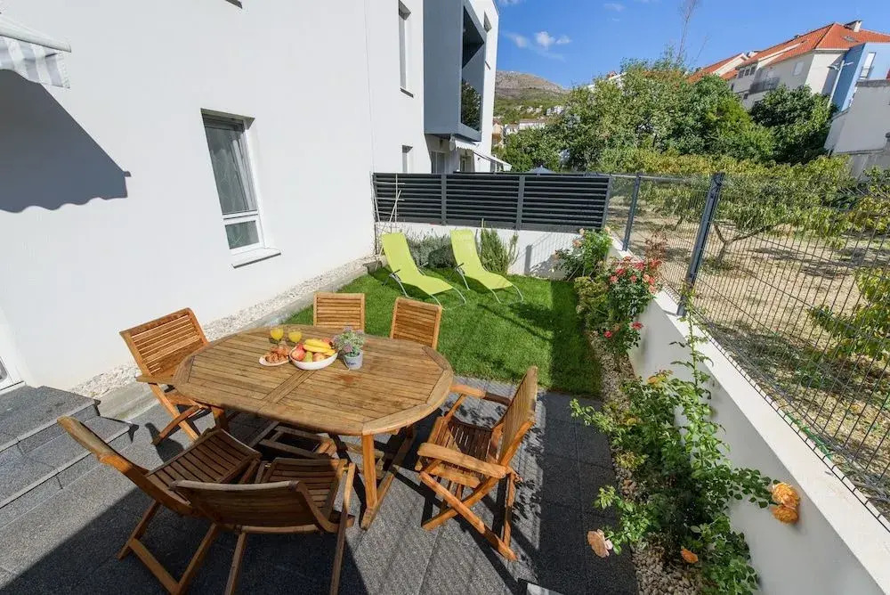 Apartment Nikolina
