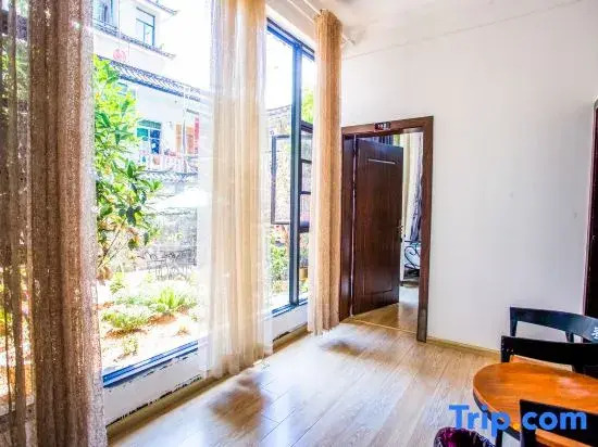 Chunyu Xichang Hostel