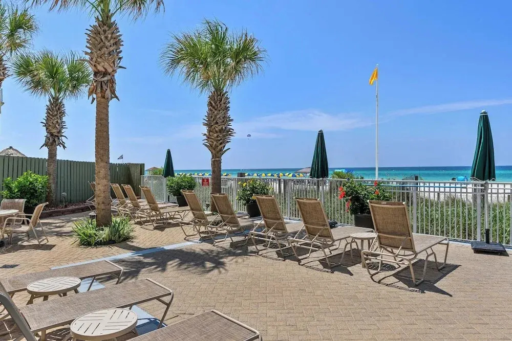 Beachfront Condo w/ Ocean Views + Pool Access + Beach Gear Emerald Isle 808 by Avantstay