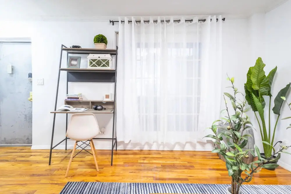 26-1c Gramercy Large 1BR WD