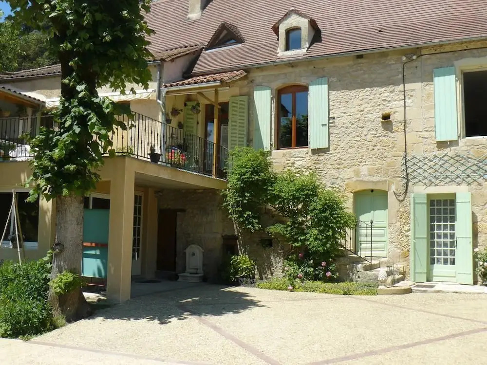 Chambres dHôtes & Gites Pouget