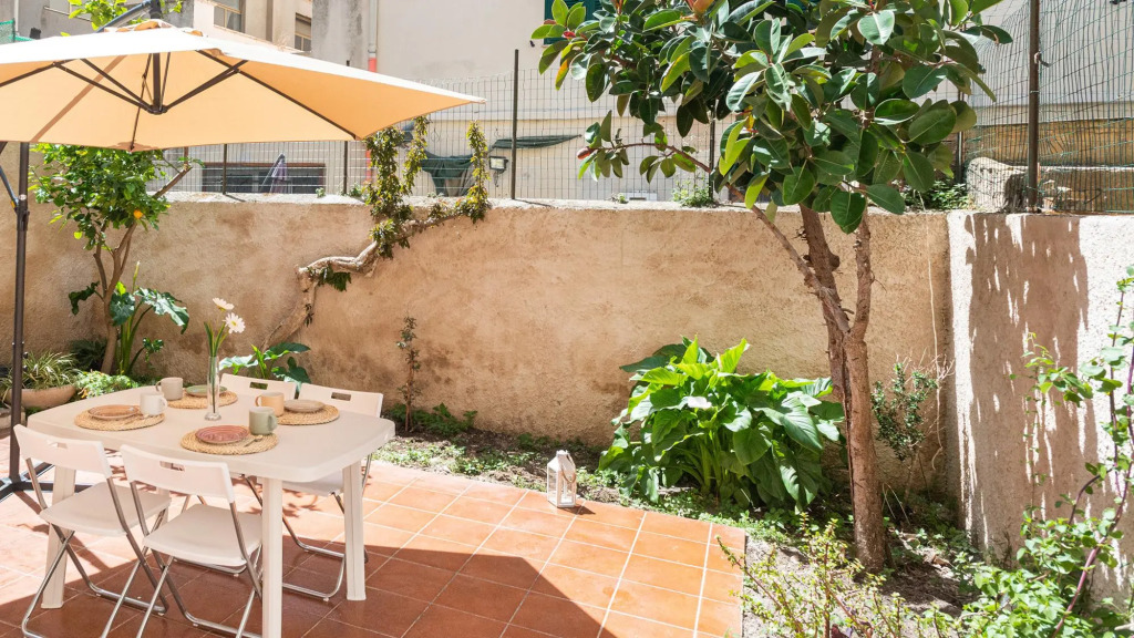 Juriol in Alghero with 1 bedrooms and 1 bathrooms
