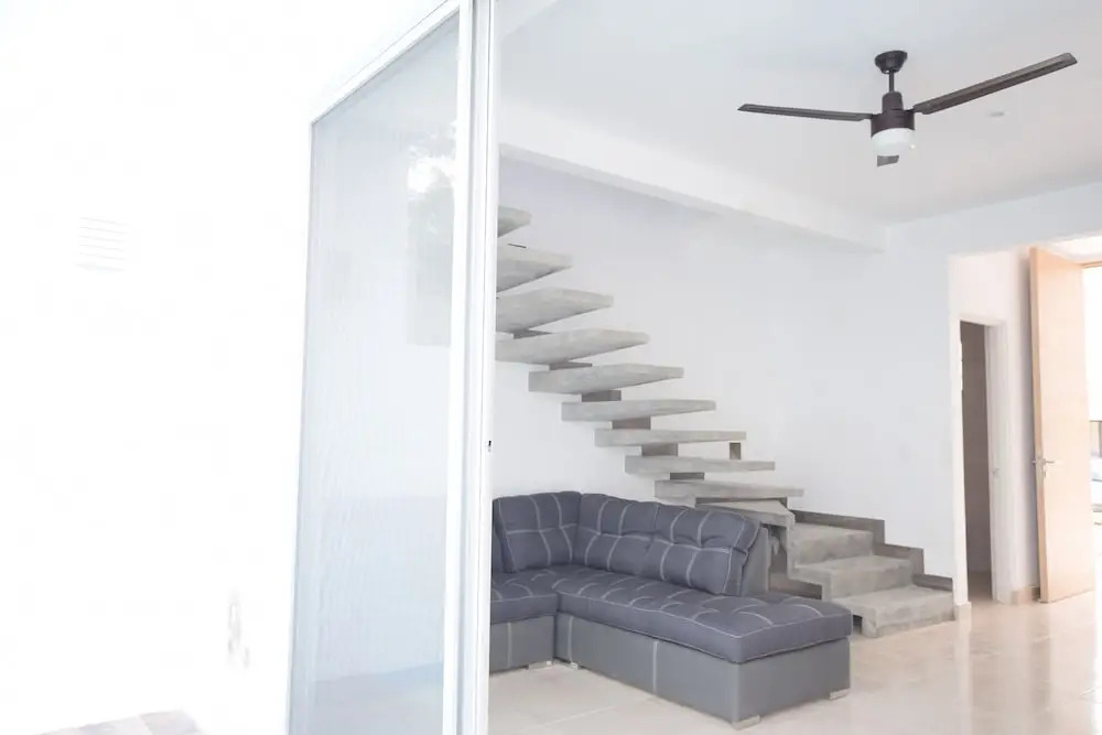 House in Cancun Near to the Airport, in a Family Neighborhood