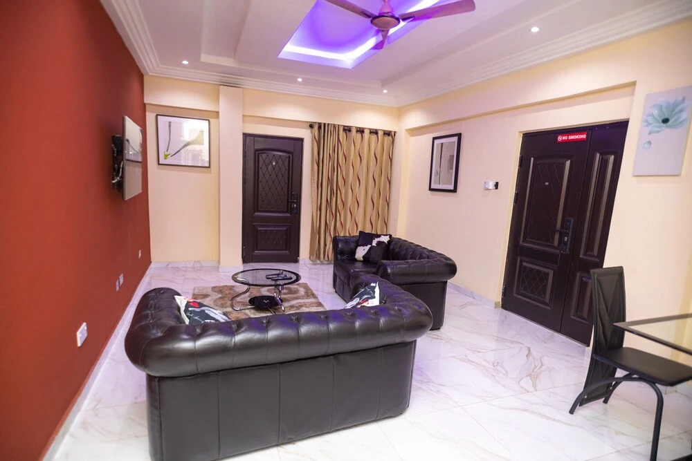 2 Bed Apartment - Parking, Wifi, Aircon