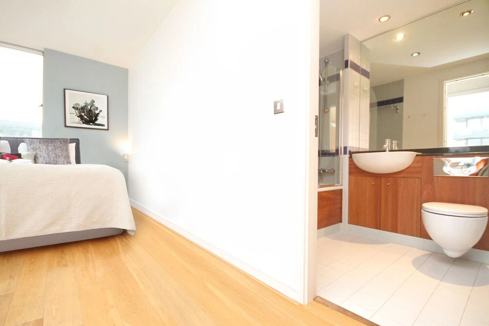 Forbes Street Penthouse
