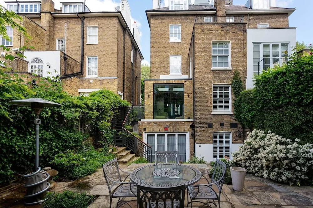 Luxury in Chelsea Townhouse