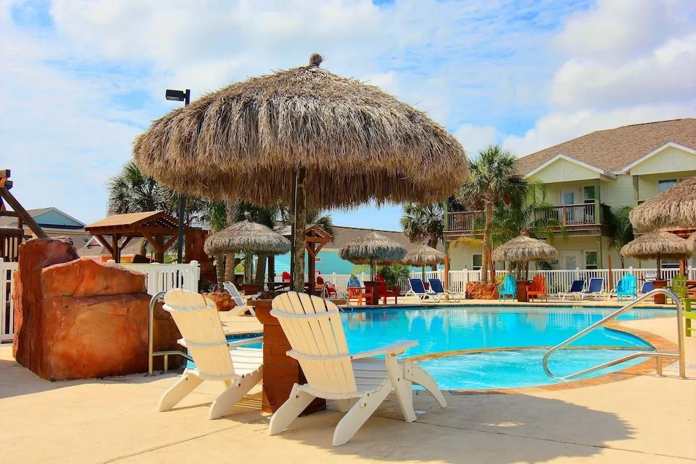 The Surf Shack Pb105 3 Bedrooms 2 Bathrooms Condo