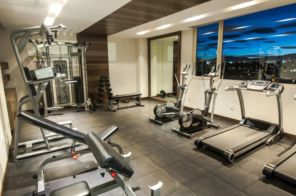 Square Small Luxury Hotel - Nuevo Consulado