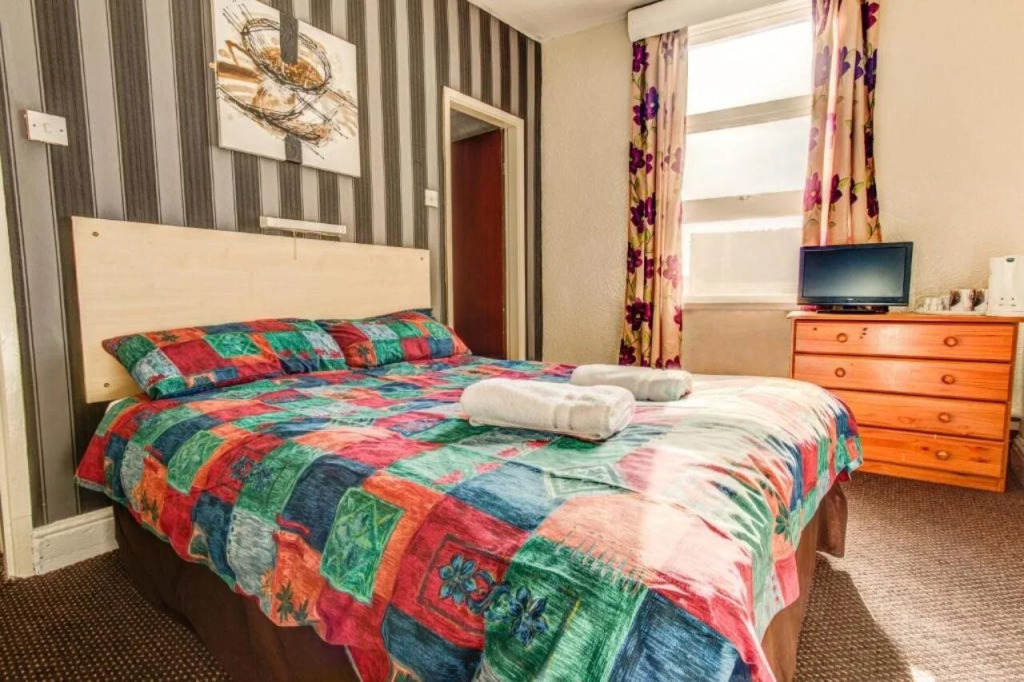New Promenade Hotel