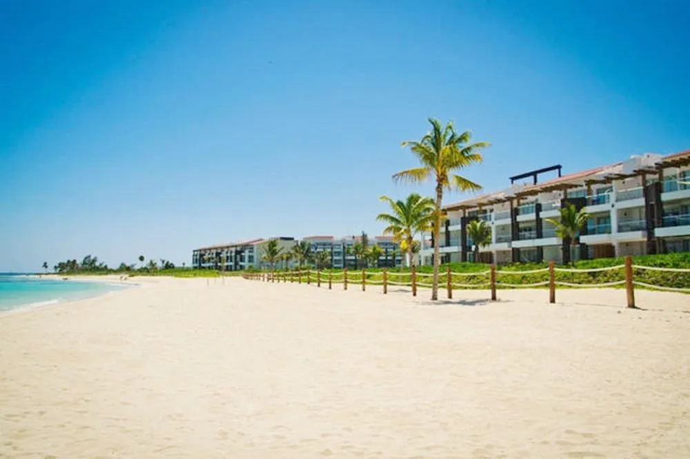 Marea Azul Condominium by ChezPlaya