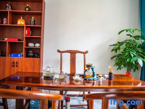 Liangyu Homestay (Beihai Old Street Scenic Area High-speed Railway Station)