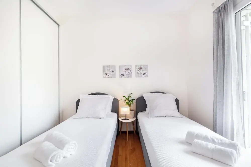 Edem Beach Apartment by Alimos Marina