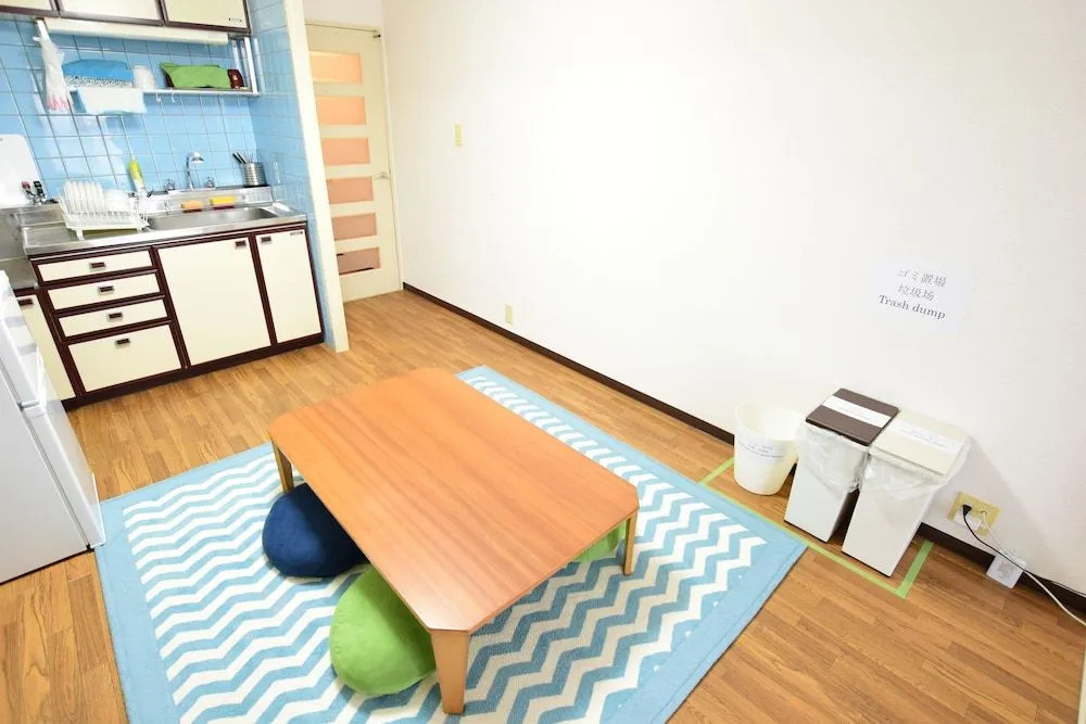 Moriguchi Apartment