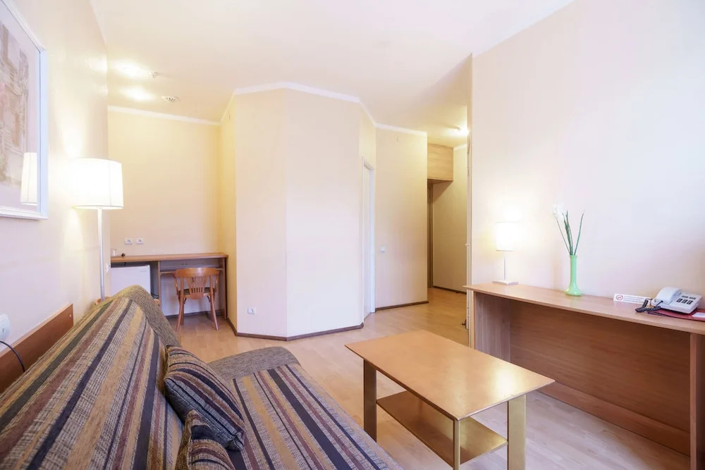 Anah 2BR by CocoBR