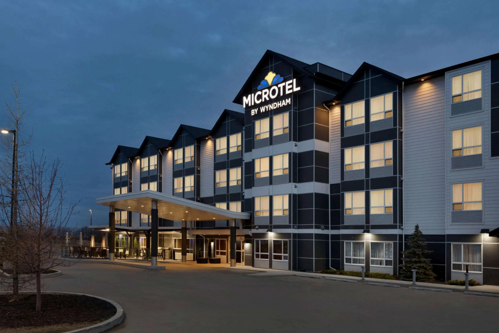 Microtel Inn & Suites by Wyndham Bonnyville