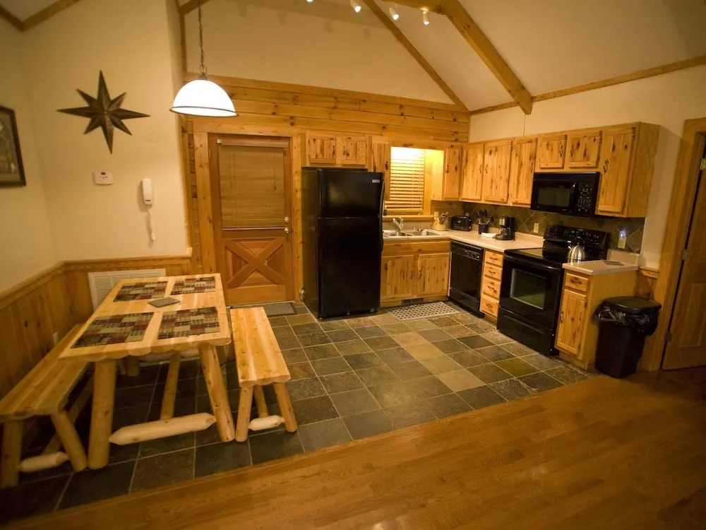 Robyns Nest by Eagles Ridge Resort