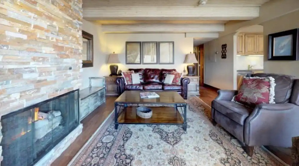 Landmark Condos 2 Bedroom In Lionshead Village