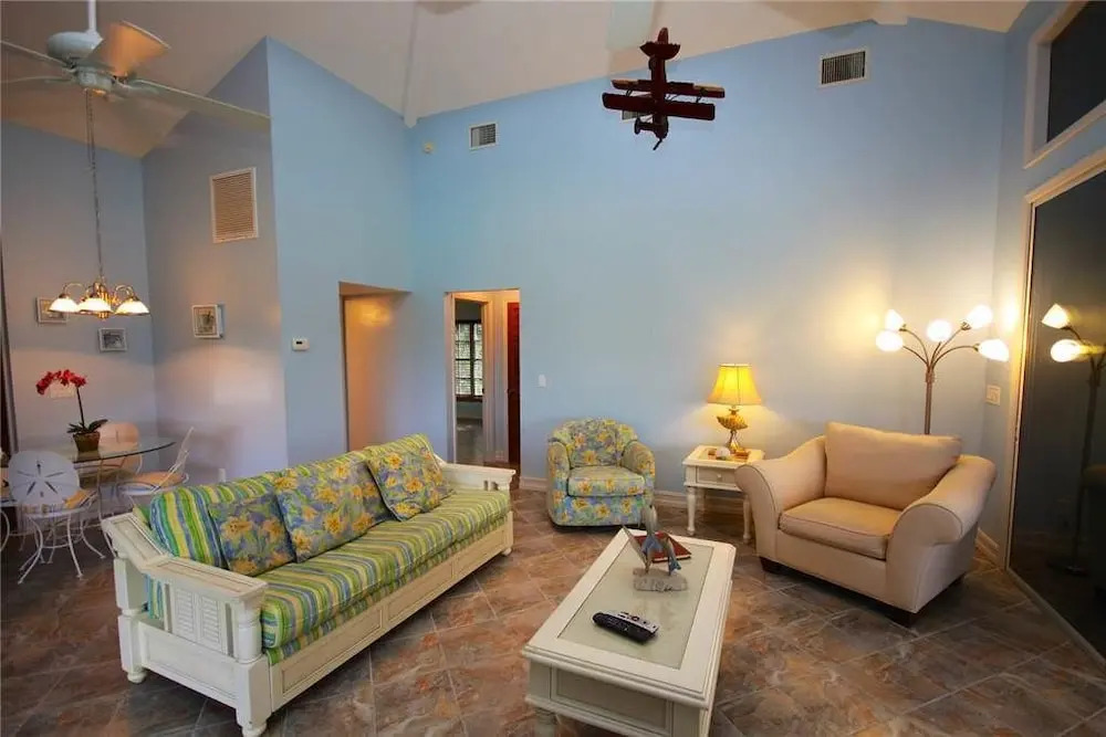 085-gulf Breeze Cottage
