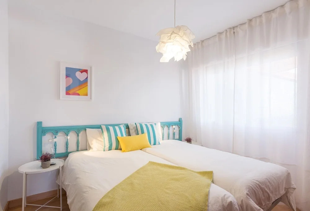 MalagaSuite Puerto de Fuengirola Apartamentos
