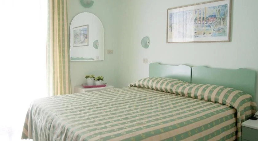 Hotel Flora