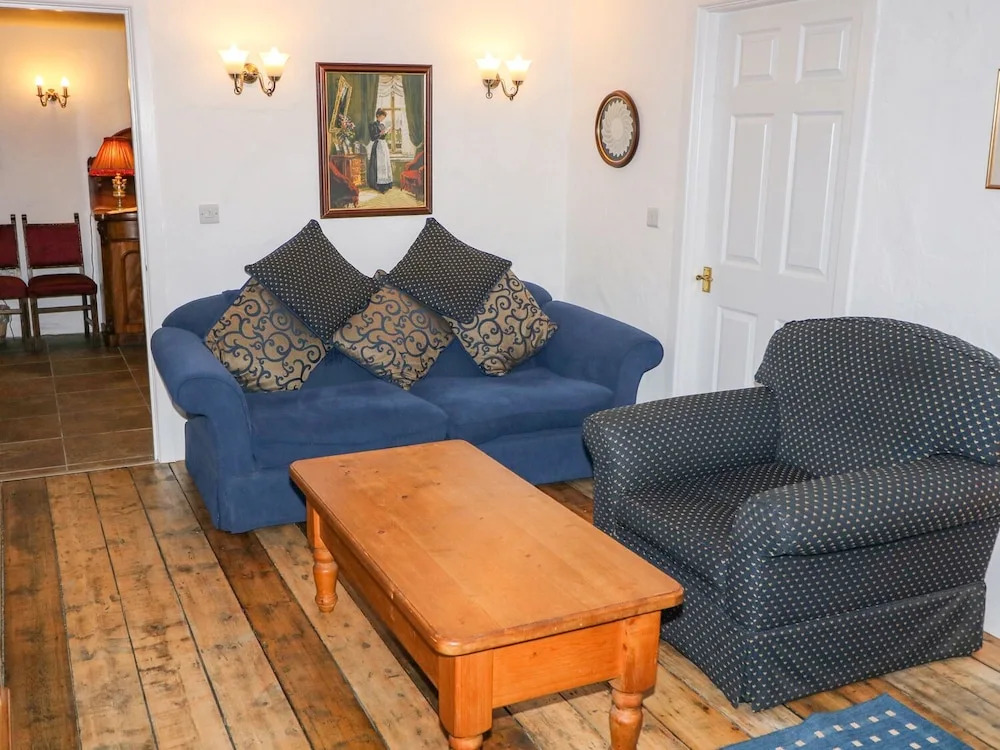 Woodleigh Cottage