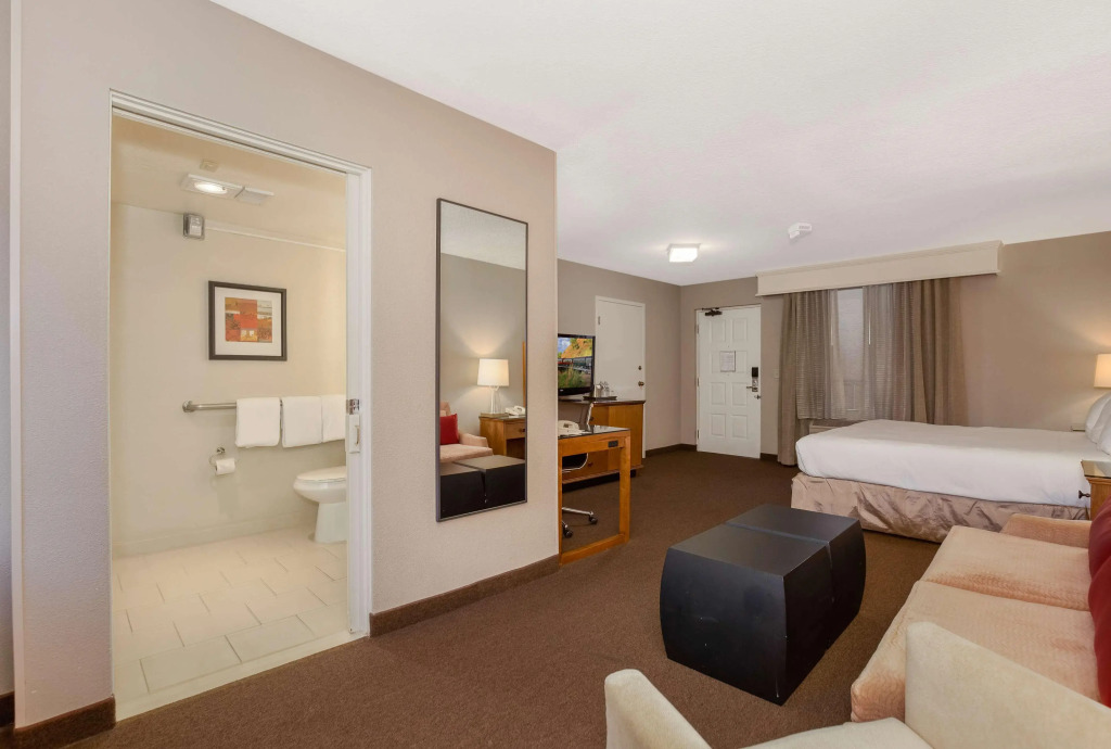 Radisson Hotel San Diego-Rancho Bernardo