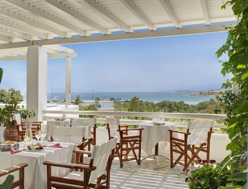 Aloni Hotel & Suites