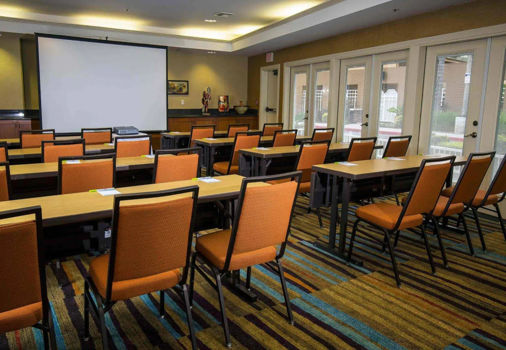 Fairfield Inn and Suites by Marriott San Jose Airport