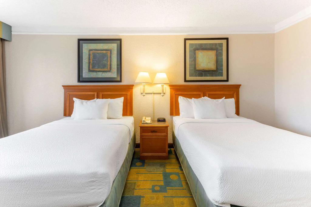 La Quinta by Wyndham Redding
