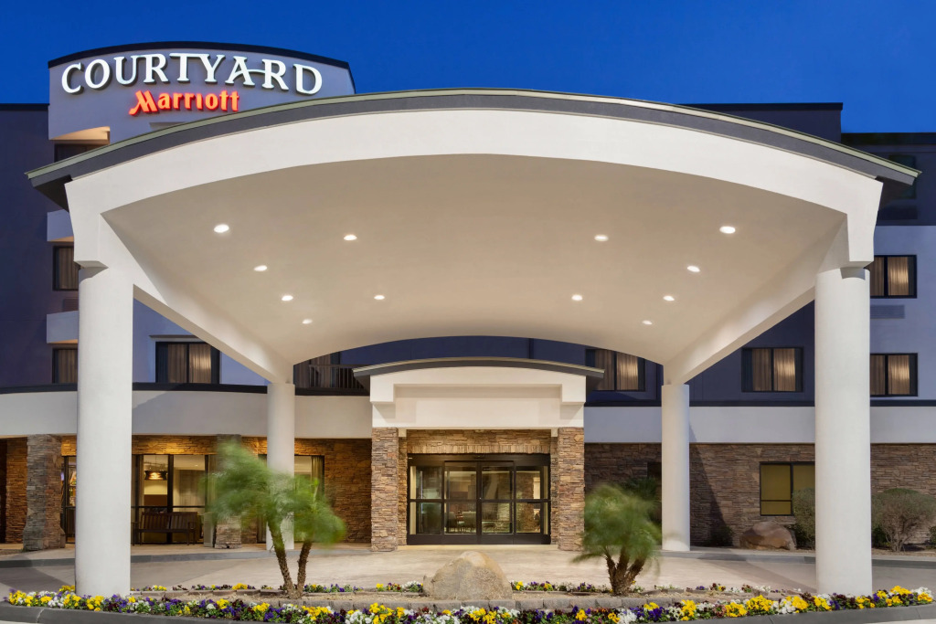 Courtyard By Marriott Las Vegas Stadium Area