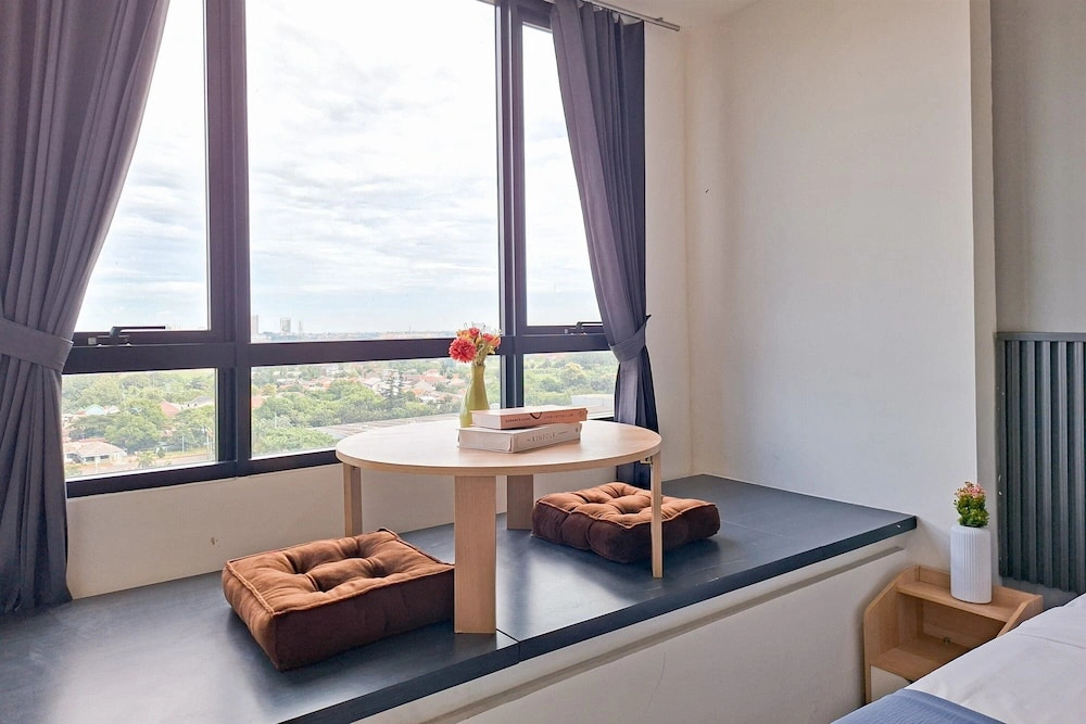 Stylish Studio Apartment At Collins Boulevard