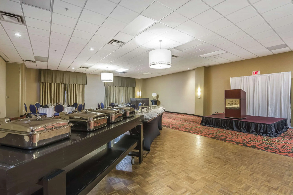 Quality Hotel & Conference Centre Fort McMurray