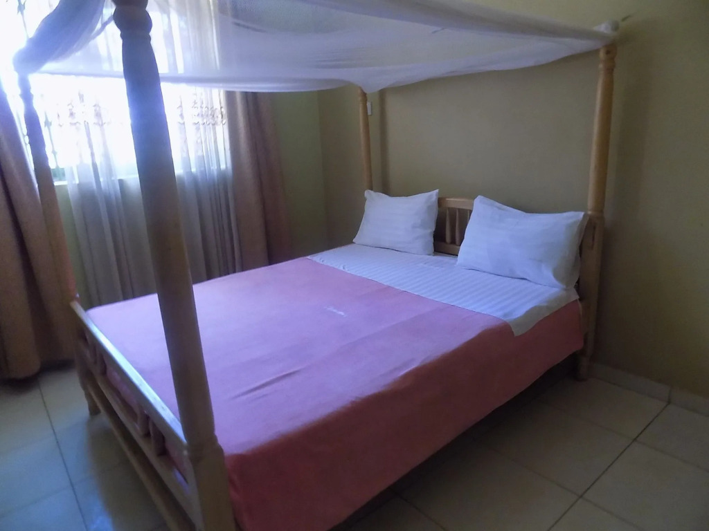 Etana Motel Kampala