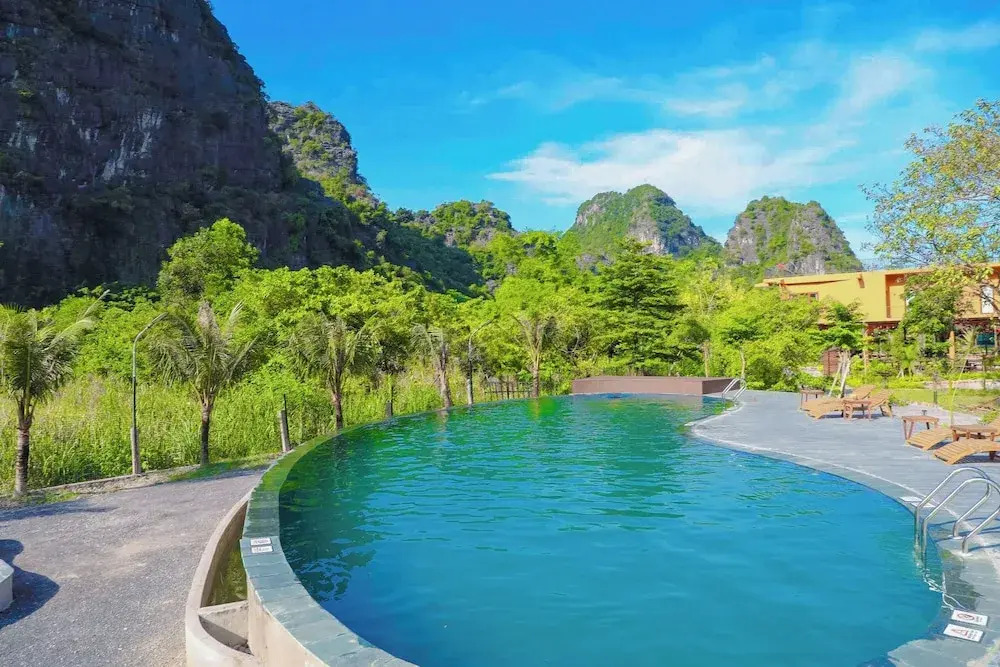 Cendana Trang An Retreat