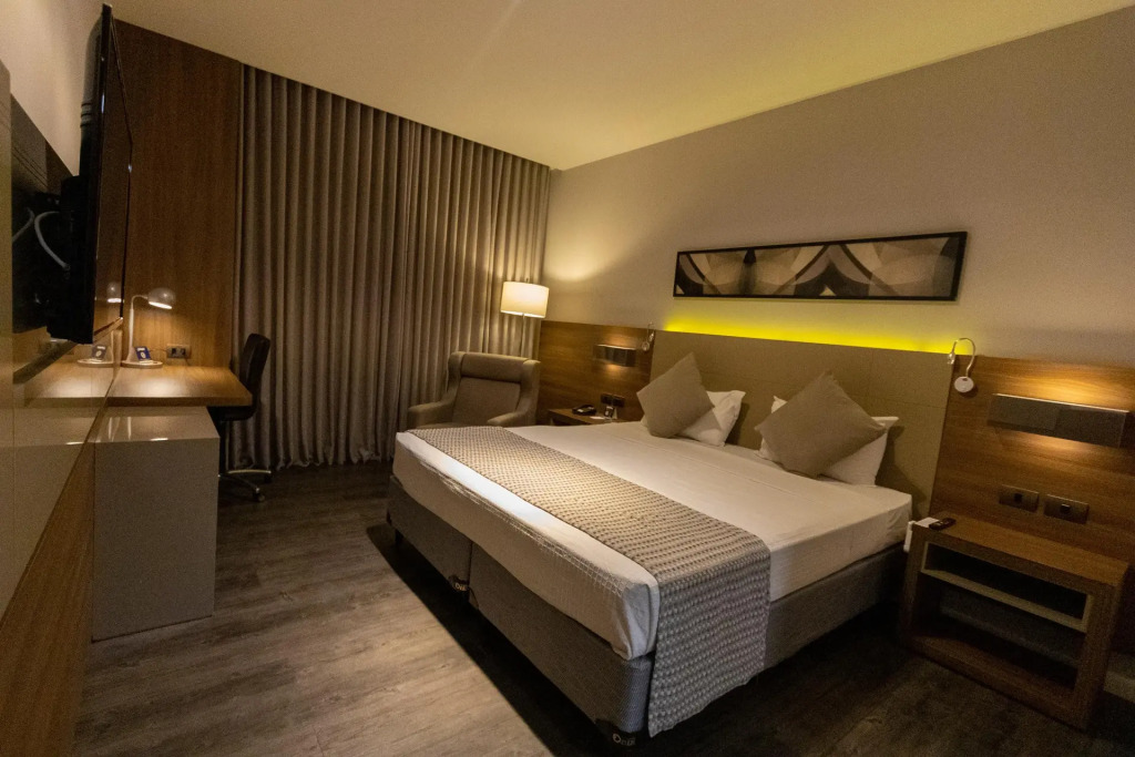 JL Hotel by Bourbon