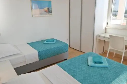 Apartments Punta Planka