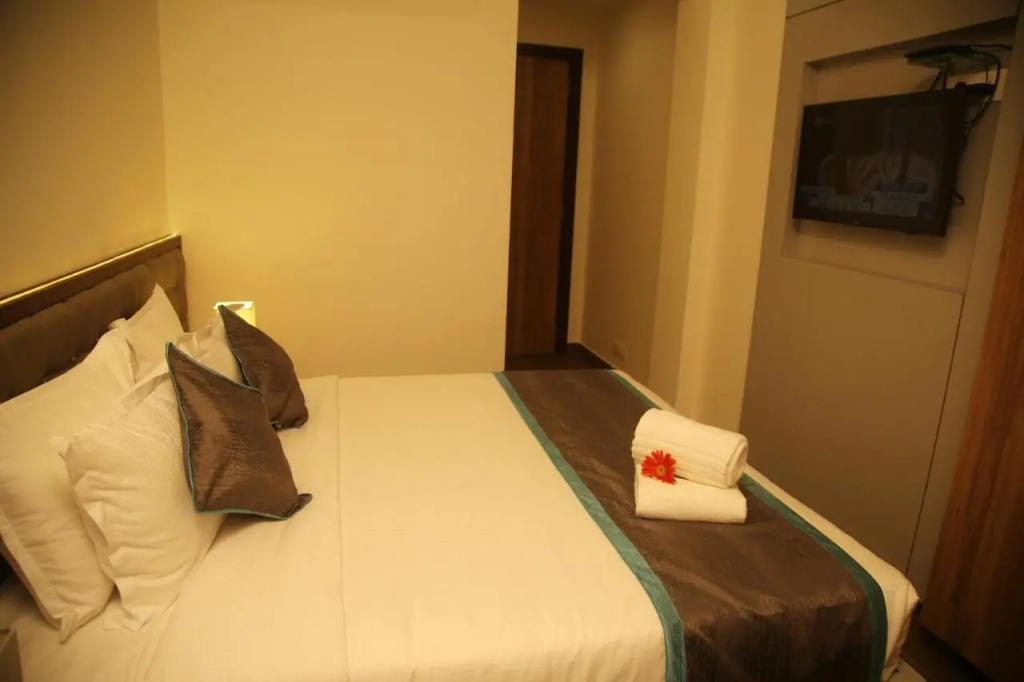 PARK IRIS HOTELS, MG Road